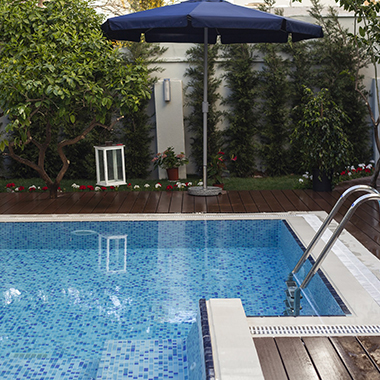 Pool Design & Renovations